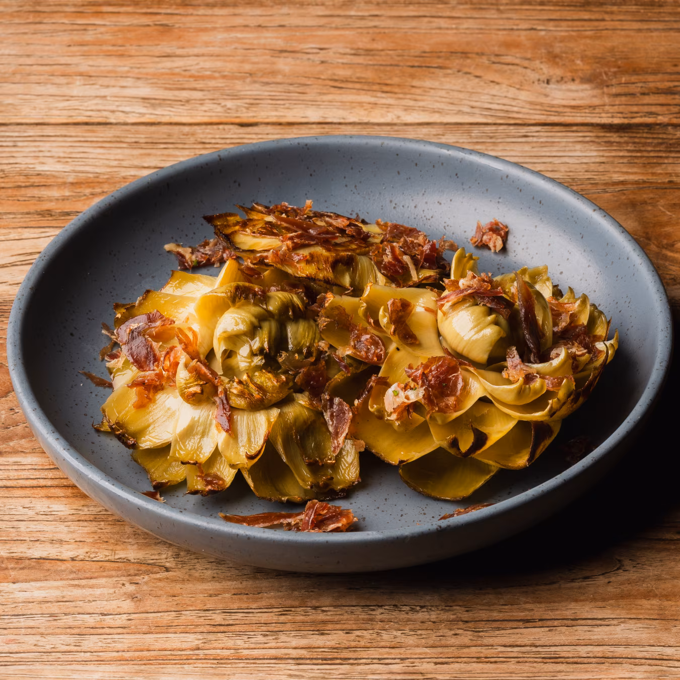 Artichokes with Iberian shavings