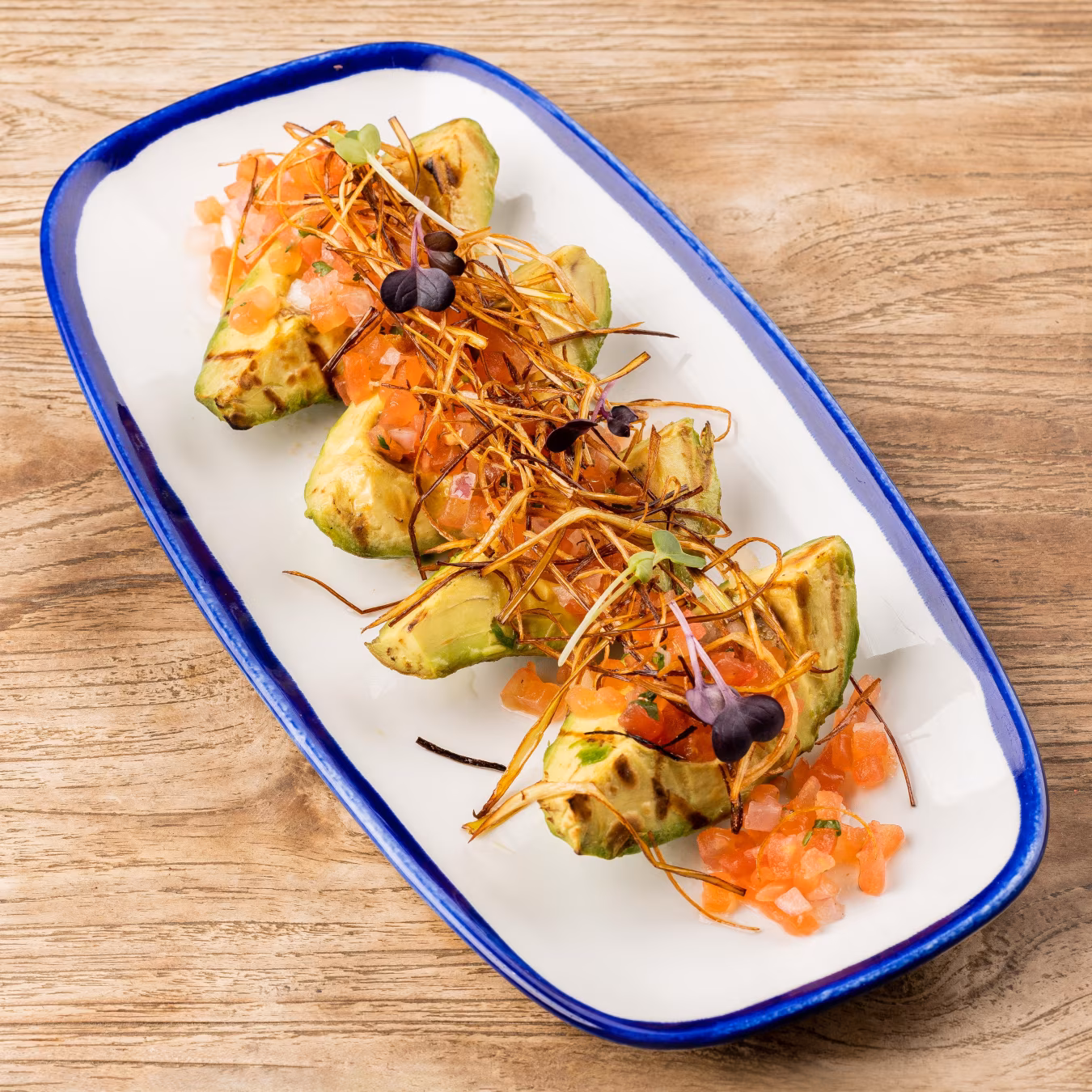 Alvocat amb pico de gallo i ceviche vegetal
